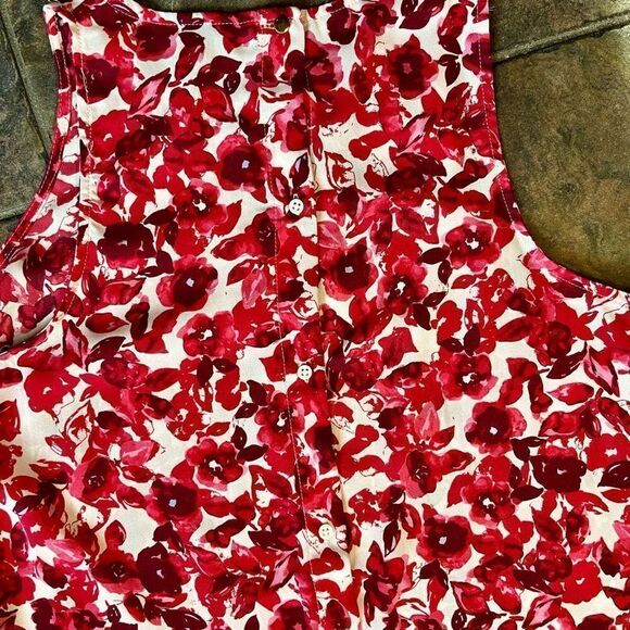 Who What Wear Women’s Red Floral Halter Tank Blouse Medium - Picture 9 of 9